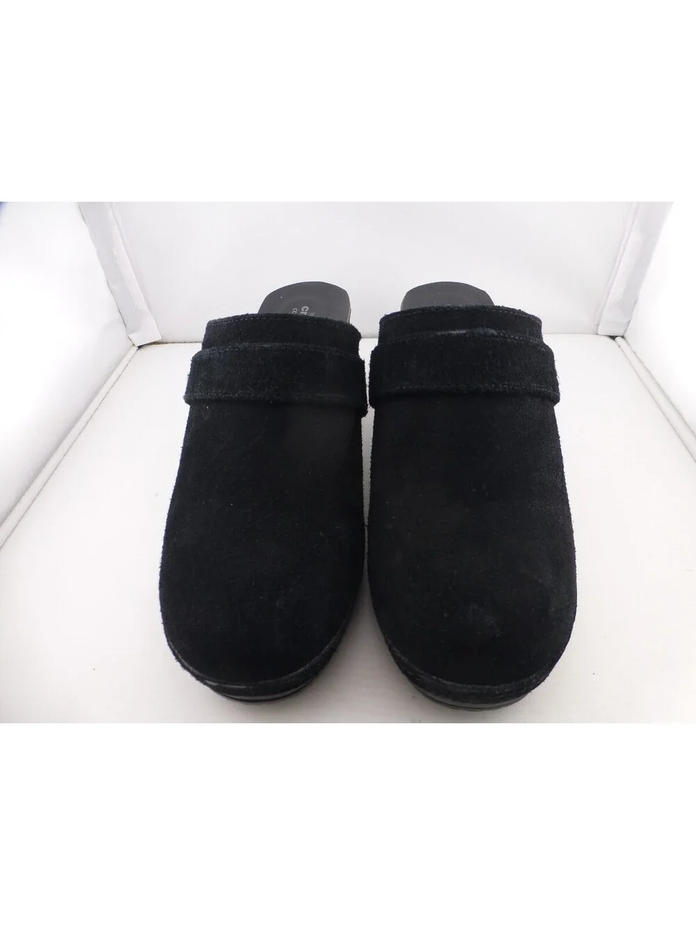 Crocs Triple Comfort Black Suede Clogs Women's Size 7 Slip On Block Heel M13